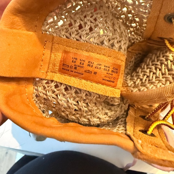 Timberland Women’s Open Weave Boot Wheat - Picture 6 of 6